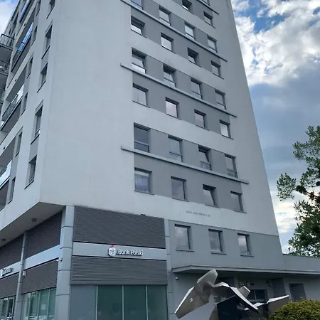 格但斯克飞行者公寓酒店